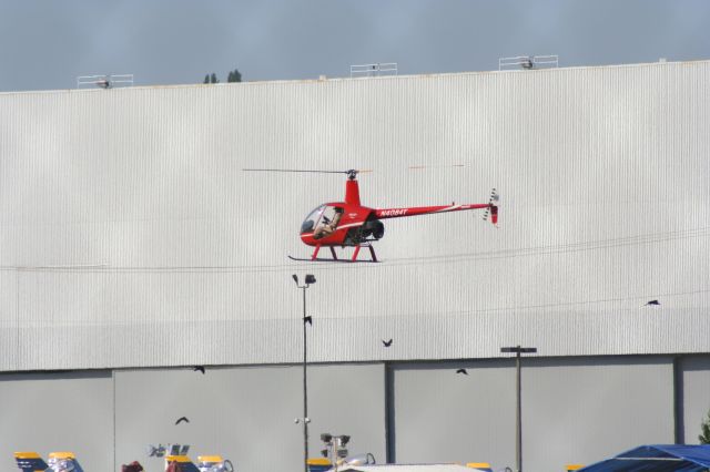 Robinson R-22 (N4084T)