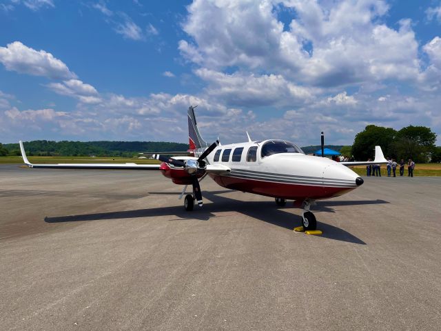 Piper Aerostar (N8030J)