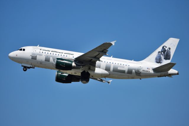 Airbus A319 (N939FR)