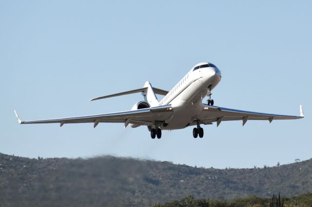 Bombardier Global Express (N518DD)