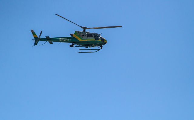 Eurocopter AS-350 AStar (N961LA) - N961LA of the LA County Sheriff westbound from Long Beach on April 12, 2015