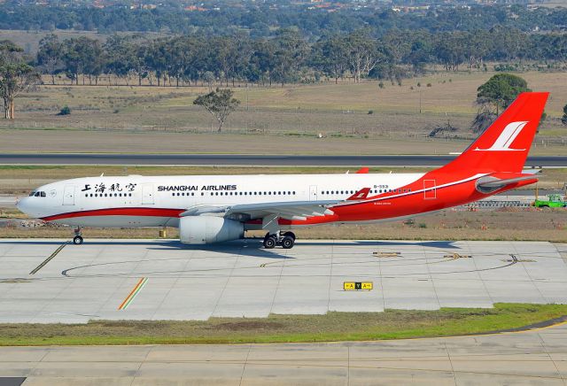 Airbus A330-200 (B-5931)