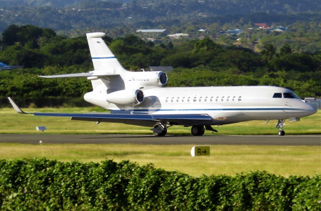 Dassault Falcon 7X (N786CS)