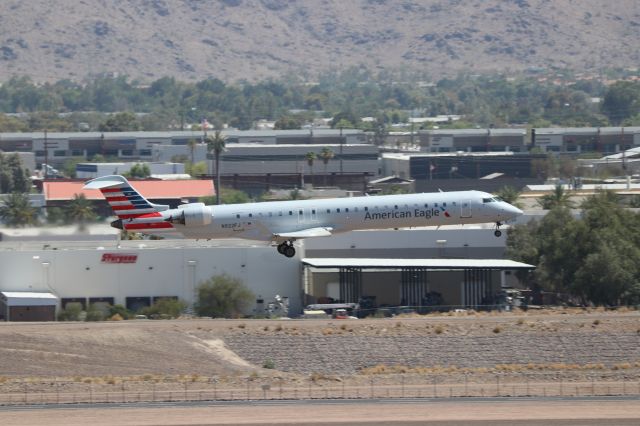 Canadair Regional Jet CRJ-900 (N922FJ)