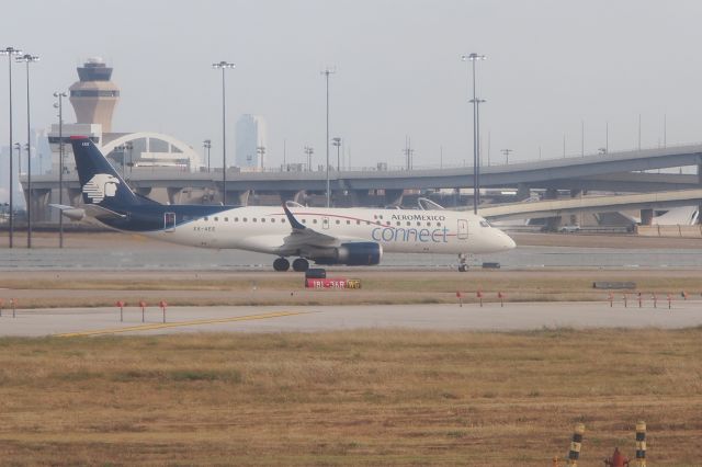 Embraer ERJ-190 (XA-AEE)