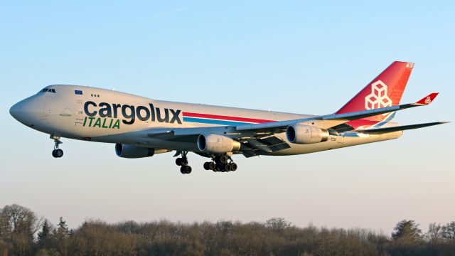 Boeing 747-400 (LX-TCV)