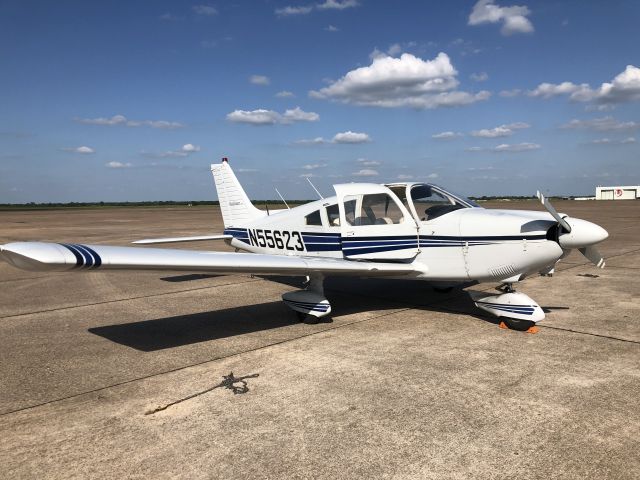 Piper Cherokee (N55623)