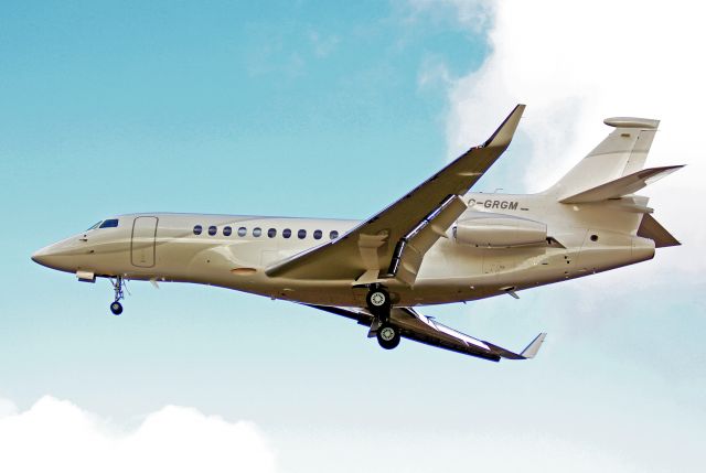 Dassault Falcon 7X (C-GRGM)