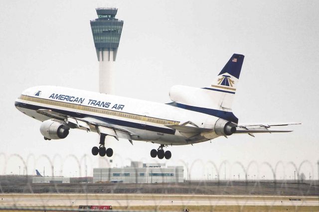 Lockheed L-1011 TriStar (N194AT)