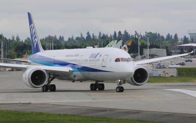 Boeing 787-9 Dreamliner (JA837A)