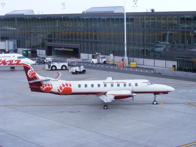 Fairchild Dornier SA-227DC Metro (C-FFZN) - prepping for start up