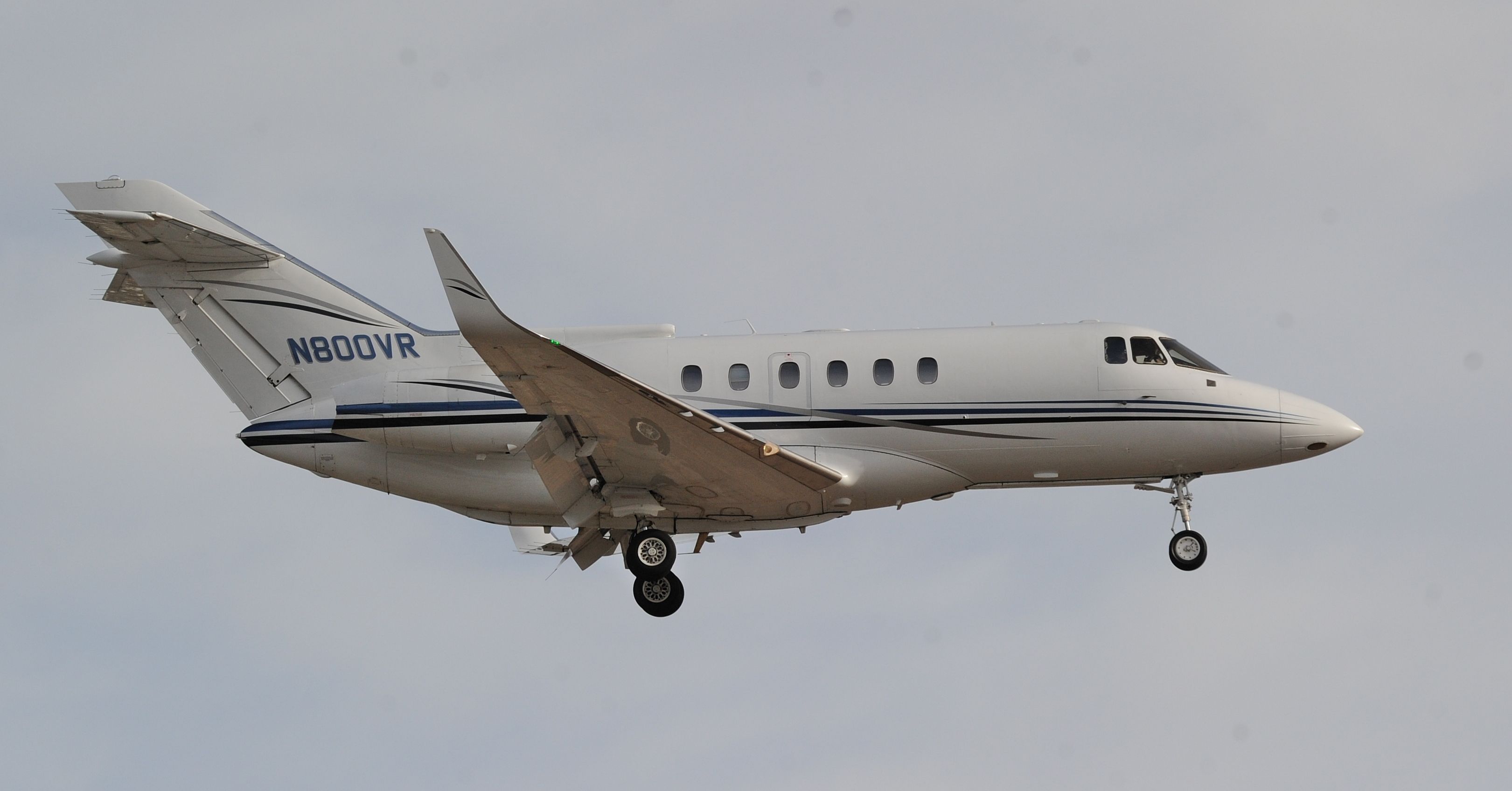 Hawker 800 (N800VR)