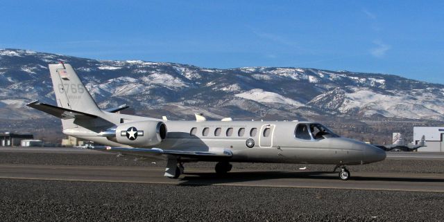 Cessna Citation V (16-6766) - Flashback to 2008 ~~br /A USMC Cessna UC-35D Citation (166766) based (in 2008) at MCAS Miramar taxies north on Charlie.