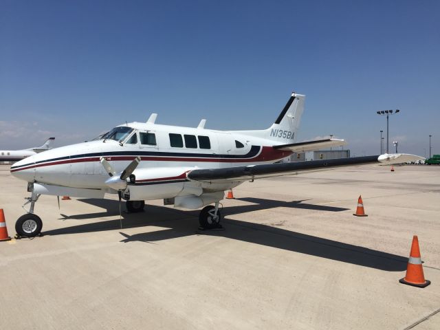 Beechcraft Queen Air (80) (N135BA)