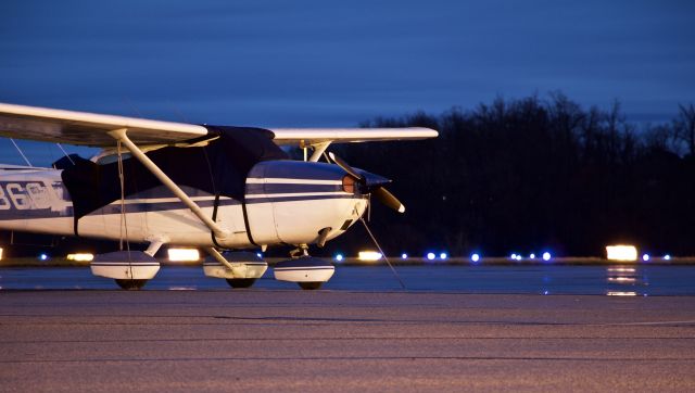 Cessna Skyhawk (N80366)