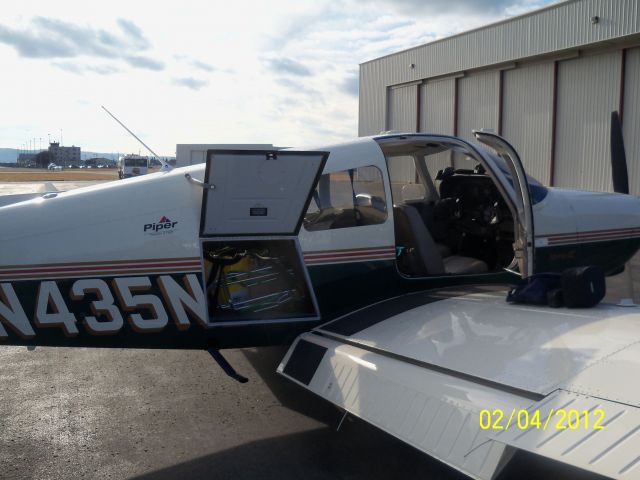 Piper Cherokee (N435ND)