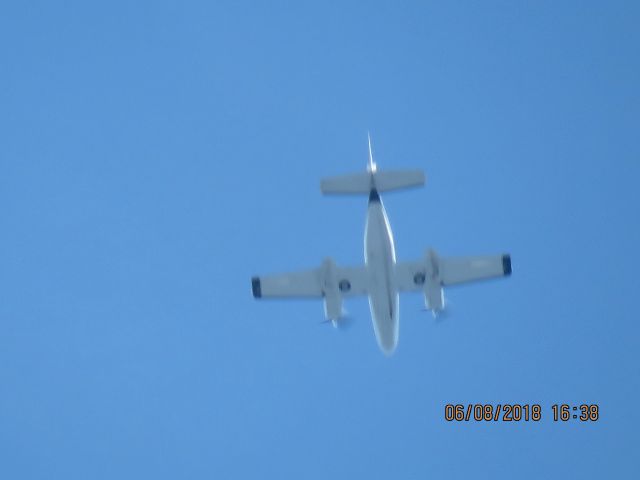 Cessna 421 (N421JW)