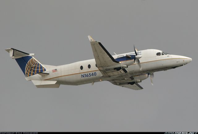 Beechcraft 1900 (GFT9162)