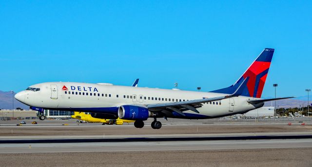 Boeing 737-800 (N3757D) - N3757D Delta Air Lines Boeing 737-832 s/n 30813 - Las Vegas - McCarran International (LAS / KLAS)br /USA - Nevada,  January 18, 2019br /Photo: TDelCoro