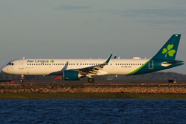 Airbus A321neo (EI-LRB)