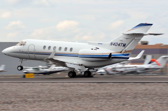 Hawker 800 (TMC404)