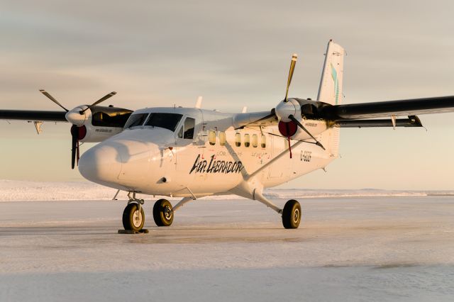 De Havilland Canada Twin Otter (C-GIZF)