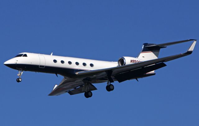 Gulfstream Aerospace Gulfstream V (N950CM)