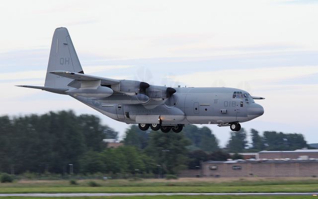 Lockheed C-130 Hercules (16-9018) - "ranger71" usm kc-130j 169018 about to land at shannon this evening 13/6/17.