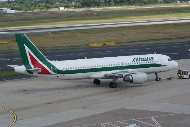 Airbus A320 (EI-EIC) - Alitalia A320-216 cn4520 lsd APF (EI-EIC)