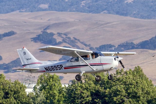 Cessna Skyhawk (N689SP) - Cessna 172S over Livermore Municipal Airport (CA). July 2021