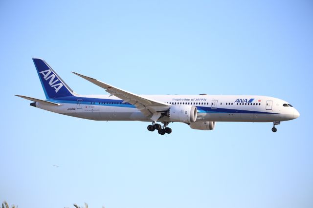 Boeing 787-9 Dreamliner (JA836A)