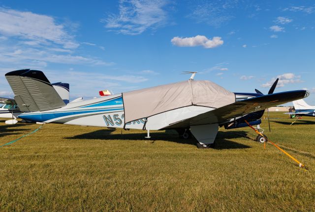 Beechcraft 35 Bonanza (N52AU)