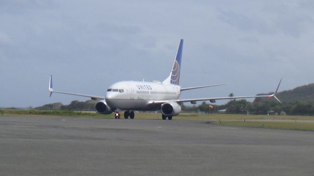 Boeing 737-700 (N24736)