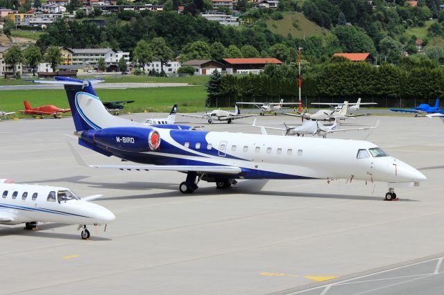 Embraer ERJ-135 (M-BIRD)