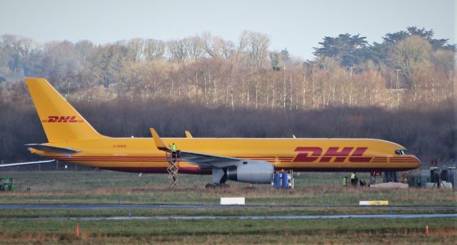 Boeing 757-200 (G-DHKB) - dhl b757-256 g-dhkb at shannon 3/1/2020.