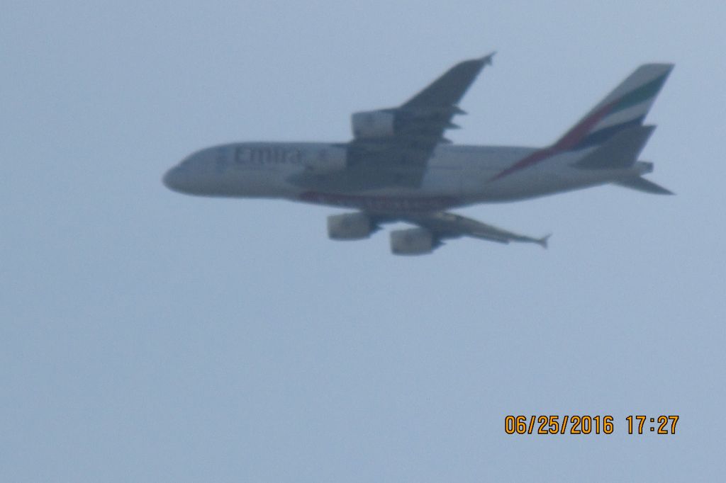 Airbus A380-800 (A6-EDO) - I know these photos will receive 1/5 stars, but get this, I am a kid who doesnt drive and can not access the good plane spotting spots that the "good" photos come from.  Also, I live in the dry deserts of Arizona in restricted airspace. I am only visiting here for family reasons :(