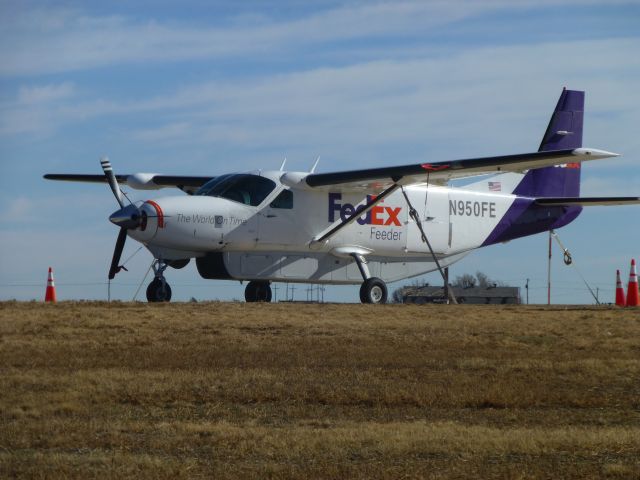 Cessna Caravan (N950FE)