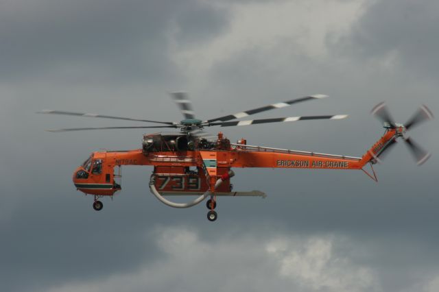 — — - Sikorsky Sky Crane at EAA 2009