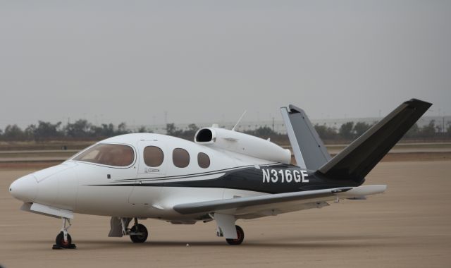 Cirrus Vision SF50 (N316GE) - 08NOV20