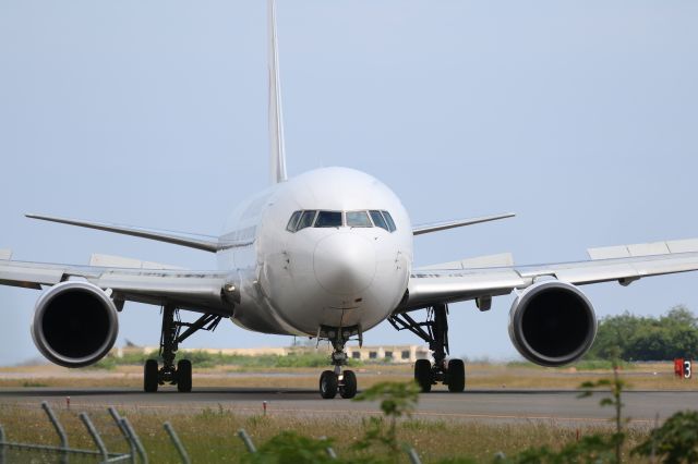 BOEING 767-300 (JA8399) - 10 July 2016:HND-HKD.