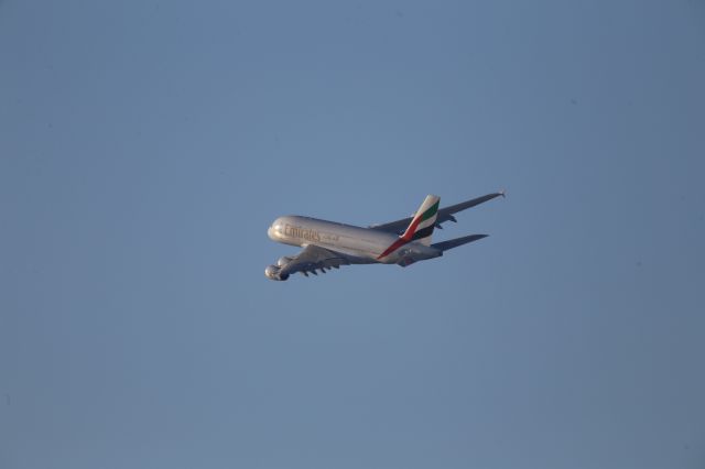 Airbus A380-800 (A6-EEO)