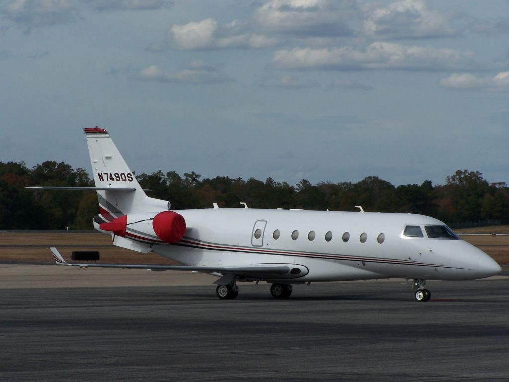 IAI Gulfstream G200 (N749QS)