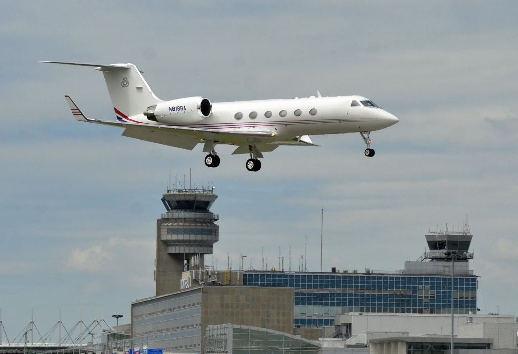 Gulfstream Aerospace Gulfstream IV (N818BA)