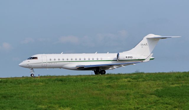 Bombardier Global Express (B-8105) - B-8105 in for the Kentucky Derby departing runway 22 KLEX for KBUR Burbank, CA USA.