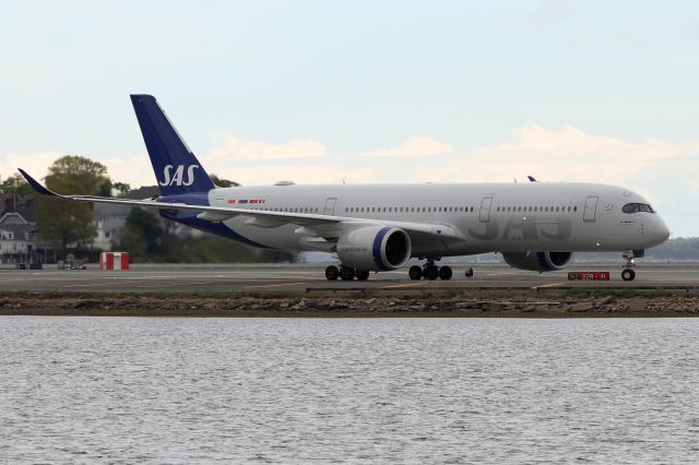 Airbus A350-900 (SE-RSD) - 'Scandinavian 927' arriving from Copenhagen, Denmark