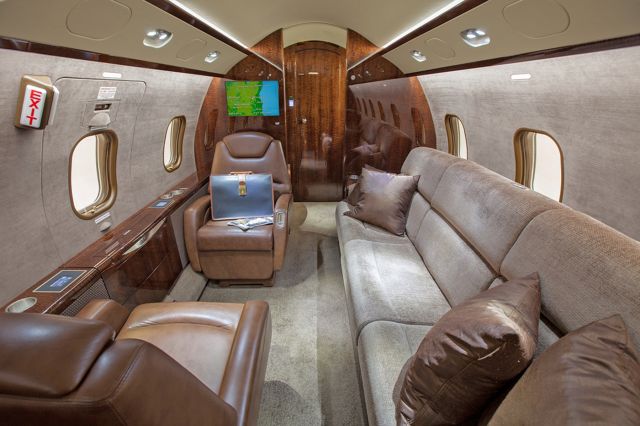 Learjet 31 (N44QG)