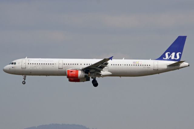 Airbus A321 (OY-KBH)