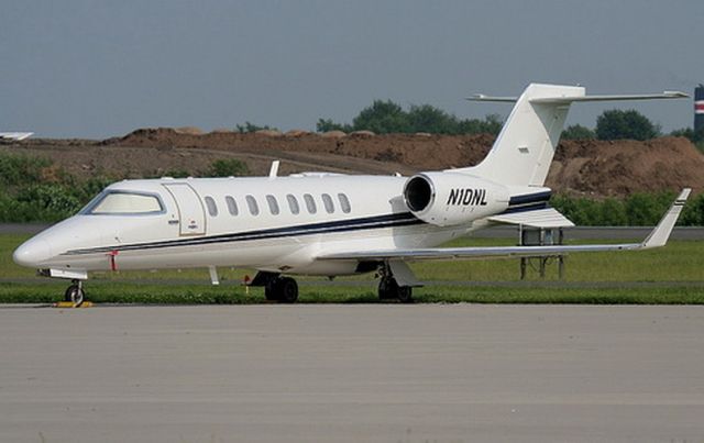 Learjet 45 (N10NL)