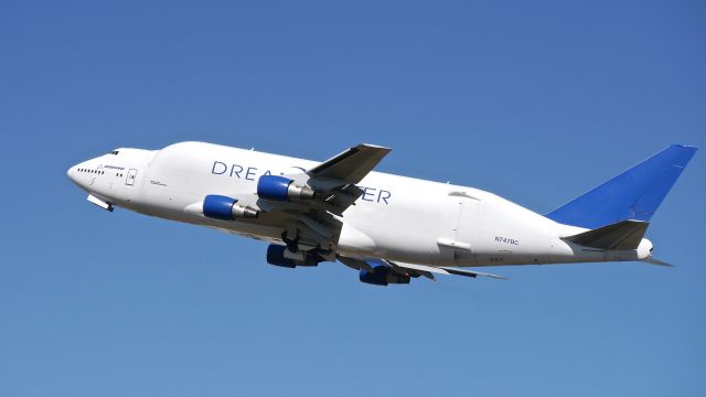 Boeing Dreamlifter (N747BC) - GTI4542 climbs from Rwy 34L for a flight to KIAB on 7/1/15. (ln 904 / cn 25879).