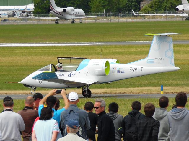 F-WILE — - Airbus E-Fan